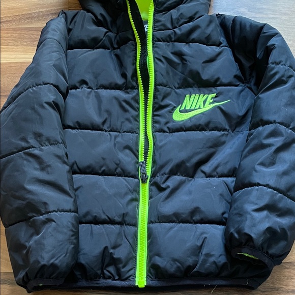 Nike Kids Jacket - Black and Neon Green - Picture 3 of 5